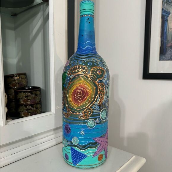 Hand Painted Bottle Seascape Turtle Fish Ocean Scene - Picture 1 of 5